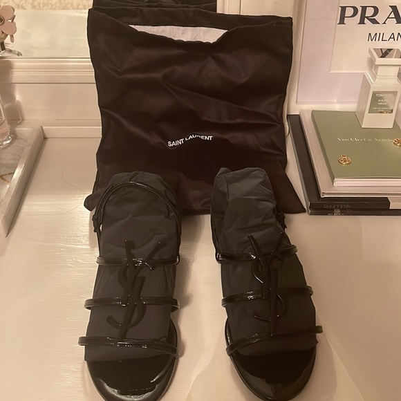 Sold✨ Ysl Cassandra sandals - Picture 7 of 9